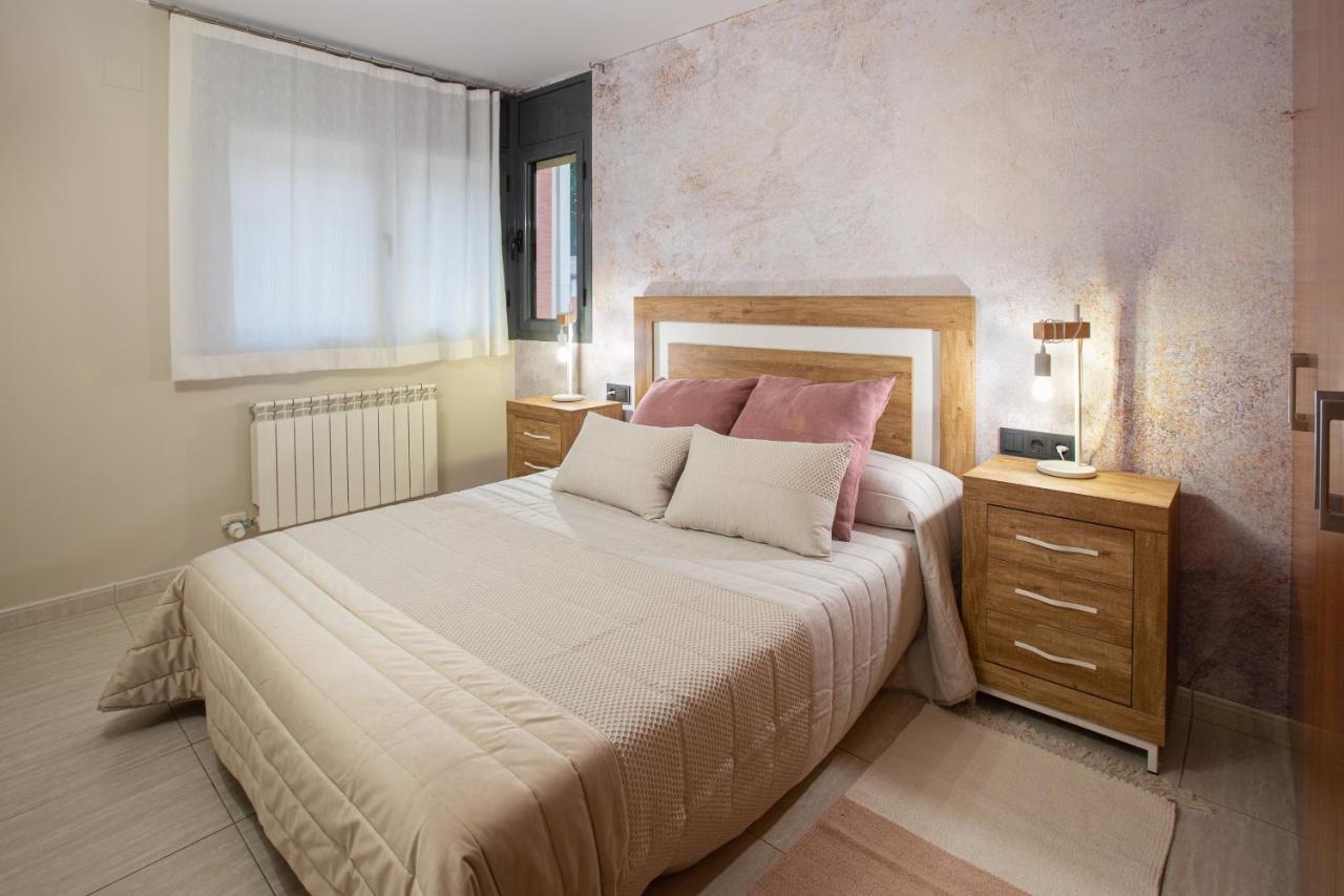 El Catllar Apartment Рипол Екстериор снимка