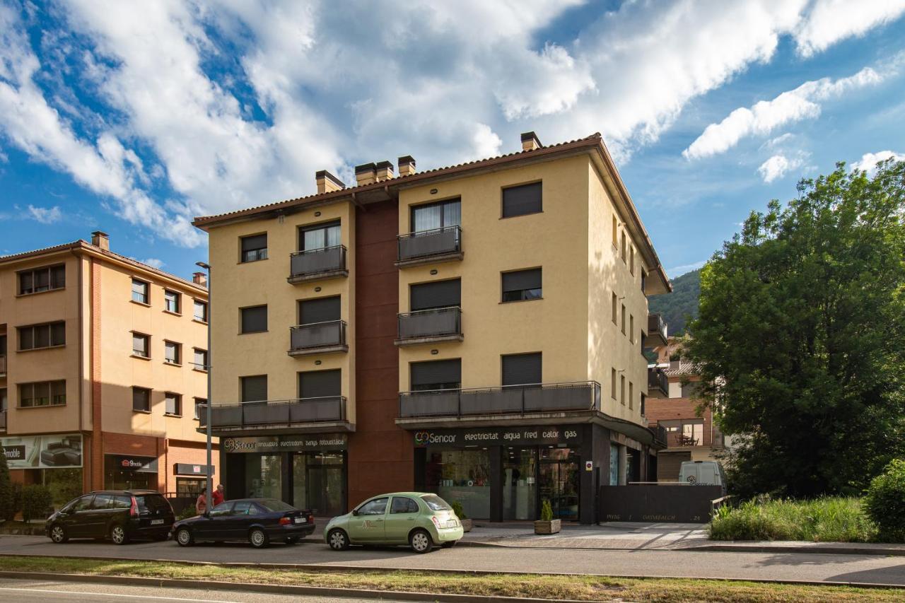 El Catllar Apartment Рипол Екстериор снимка